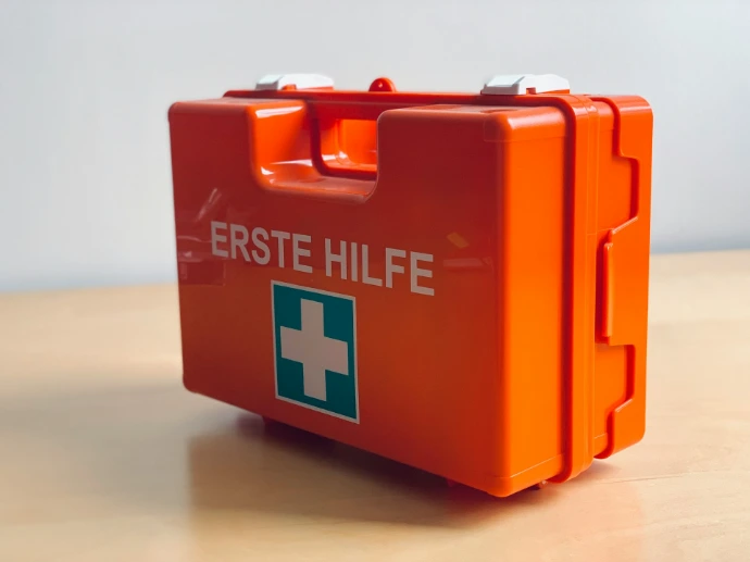 Erste Hilfe / Care